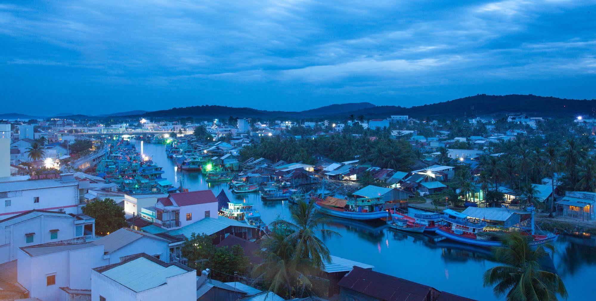 Blue Sky Phu Quoc Hotel Extérieur photo